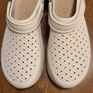 Skechers Women's Foamies Go Walk 7